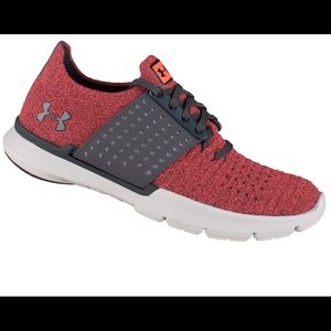 Women’s Under Armour running shoes size 6.5